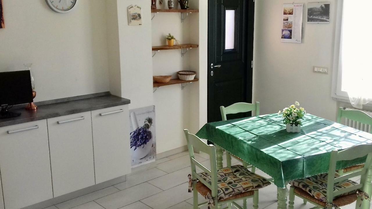 Appartamento Tra Gli Ulivi Molino Nuovo (Savona) Exterior foto