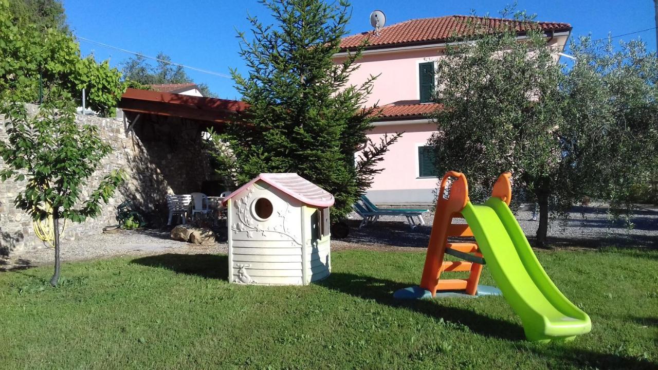Appartamento Tra Gli Ulivi Molino Nuovo (Savona) Exterior foto